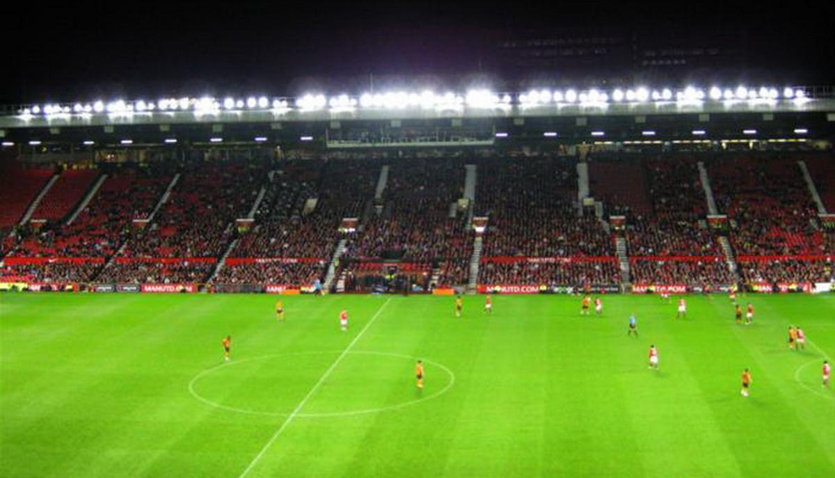 ตั๋วเข้าชมการแข่งขันแมนเชสเตอร์ยูไนเต็ดที่ Old Trafford Stadium - Executive Quadrant Seats