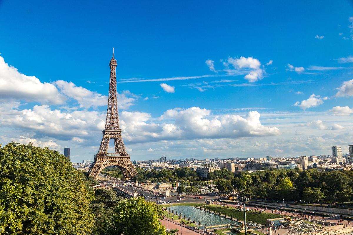 เที่ยวกรุงปารีสสุดหรู - เมืองโรแมนติกที่สุดในโลก